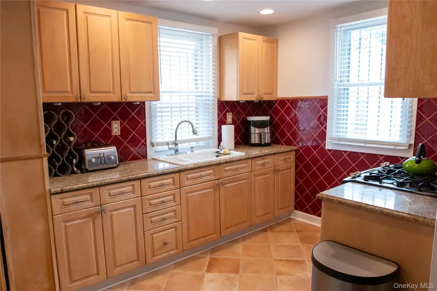 4810 Robertson Street, Bronx, NY 10470 - #3