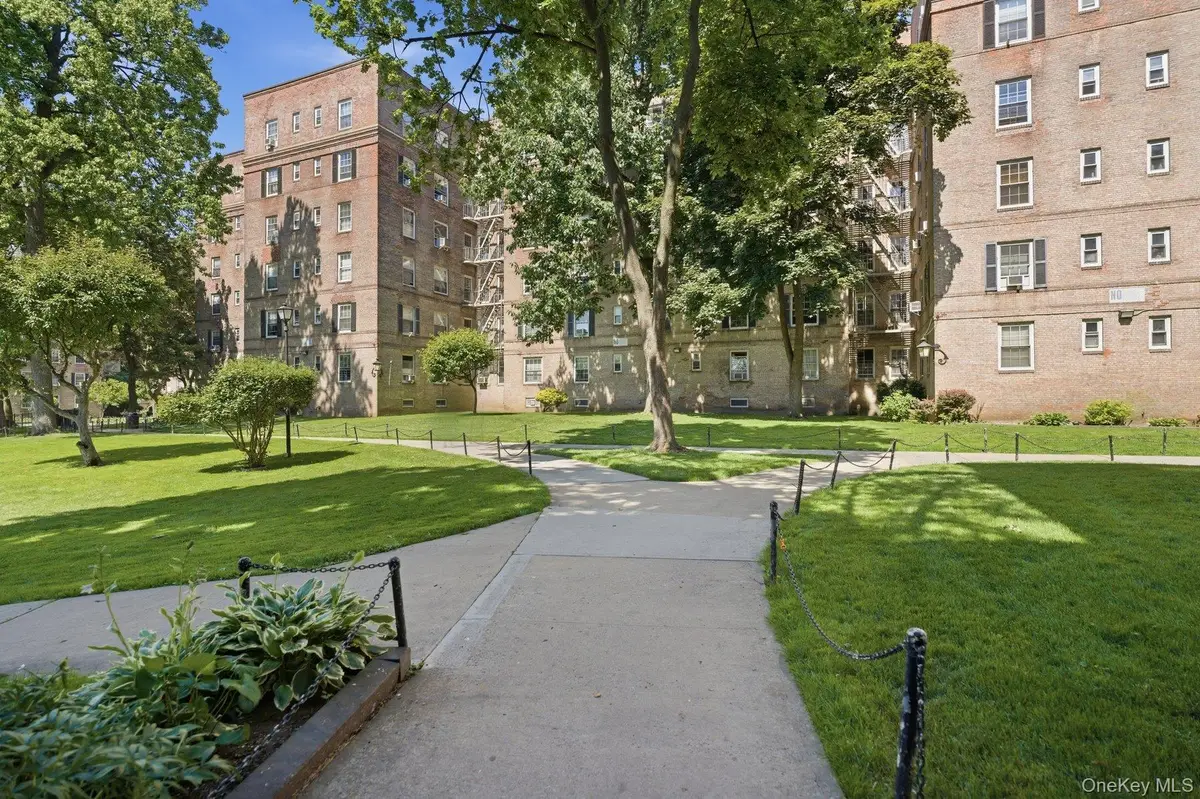 51-42 30th Avenue #3L, Woodside, NY 11377 - #1