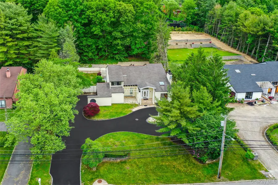 126 Bagatelle Road, Melville, NY 11747 - #3
