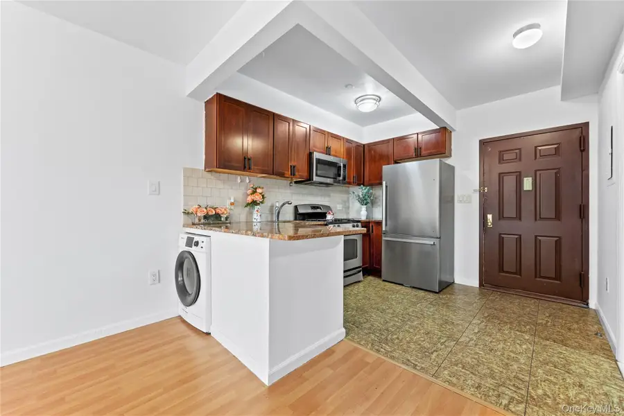 71-33 162nd Street #3F, Fresh Meadows, NY 11365 - #3