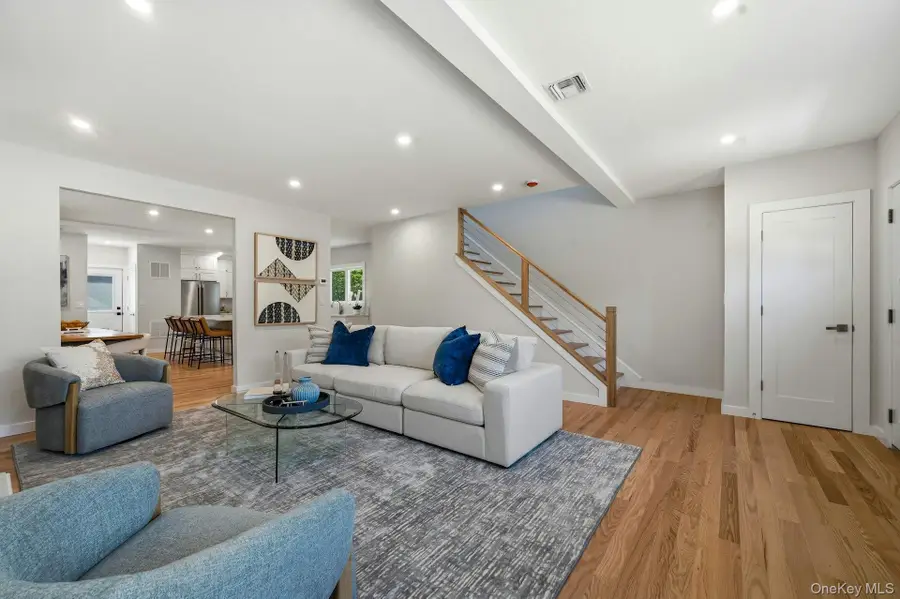 134 Murray Avenue, Port Washington, NY 11050 - #2