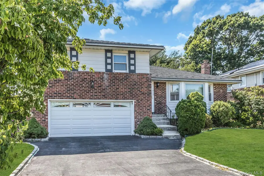 1812 Collins Street, Seaford, NY 11783 - #3