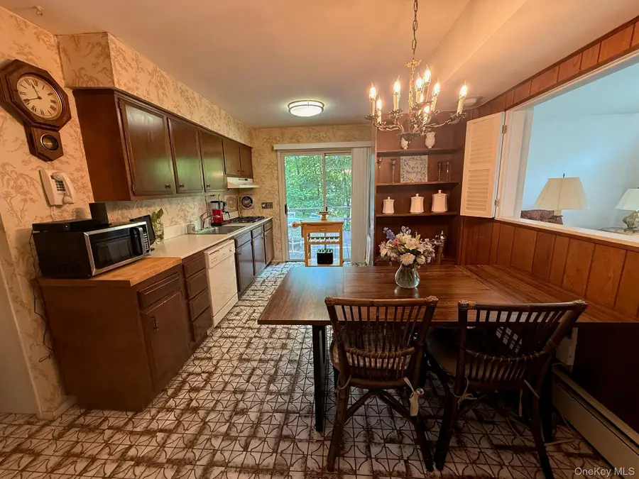 4 Buena Vista Avenue, Peekskill, NY 10566 - #3