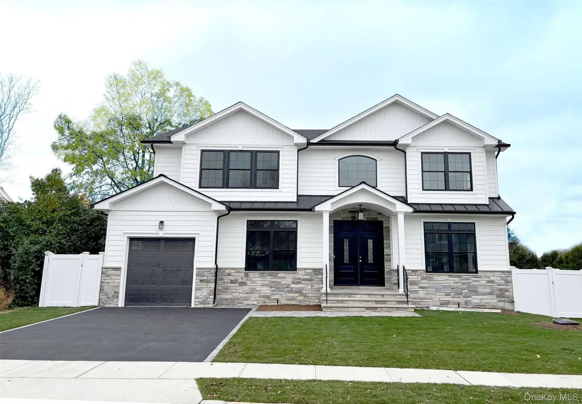 1750 Henry Road, Merrick, NY 11566 - #1
