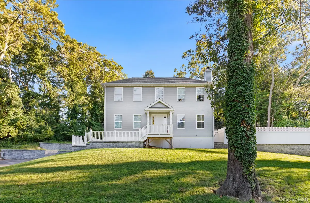 24 Belmont Road, Sound Beach, NY 11789 - #1