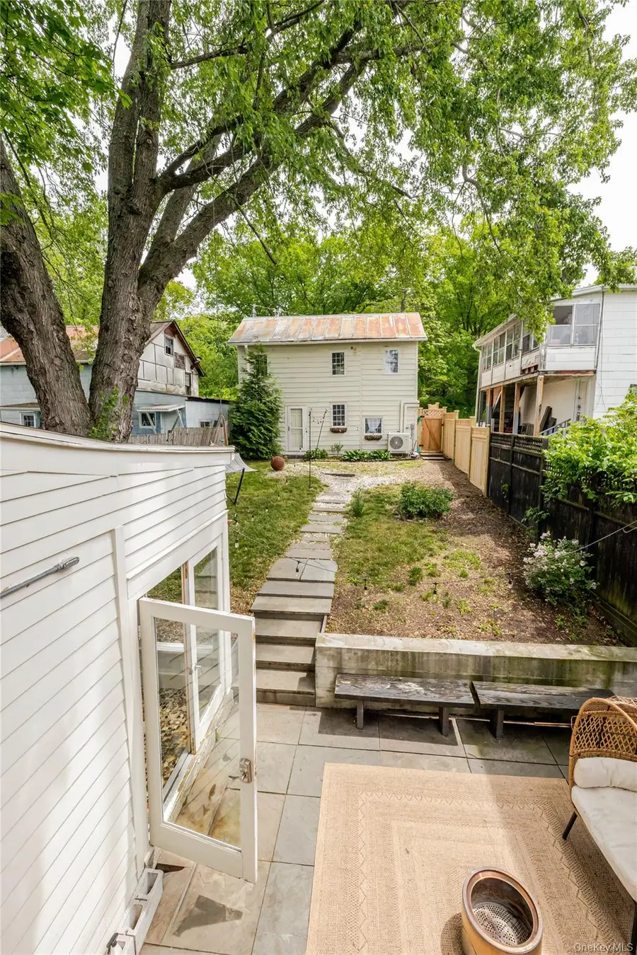 16 Worth Avenue, Hudson, NY 12534 - #3