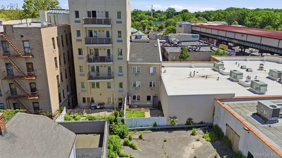 2011 Colonial Avenue, Bronx, NY 10461 - #2