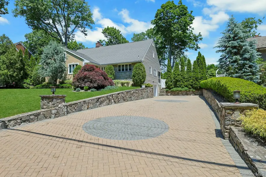 21 Soundview Drive, Eastchester, NY 10709 - #2