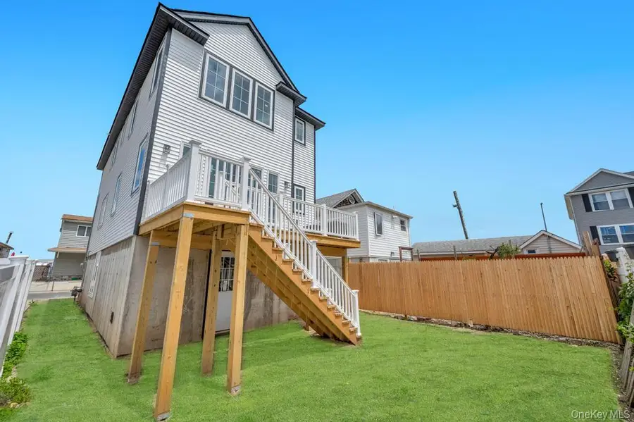 9 James Street S, East Rockaway, NY 11518 - #2