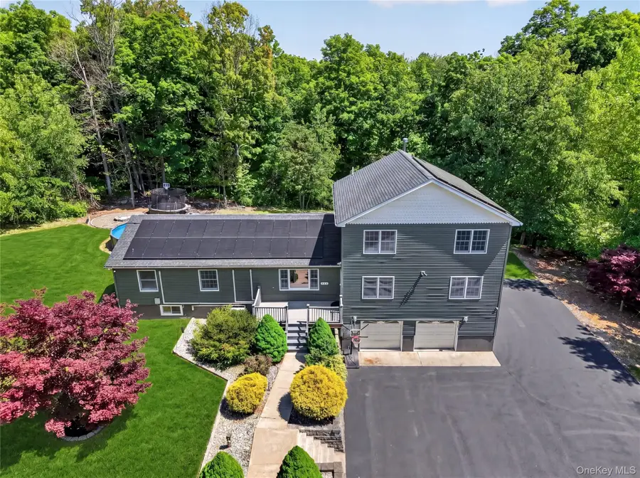 142 Hawleys Corners Road, Highland, NY 12528 - #2