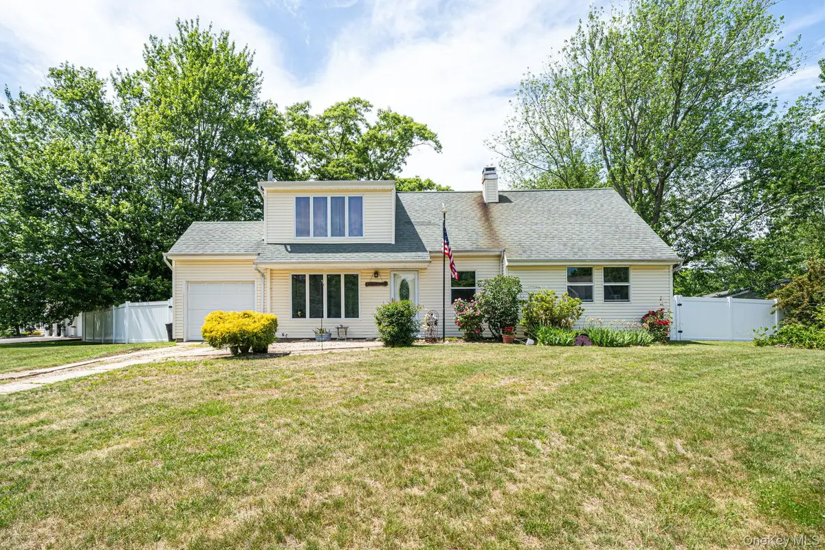 3 Jamar Drive, Port Jefferson Station, NY 11776 - #1