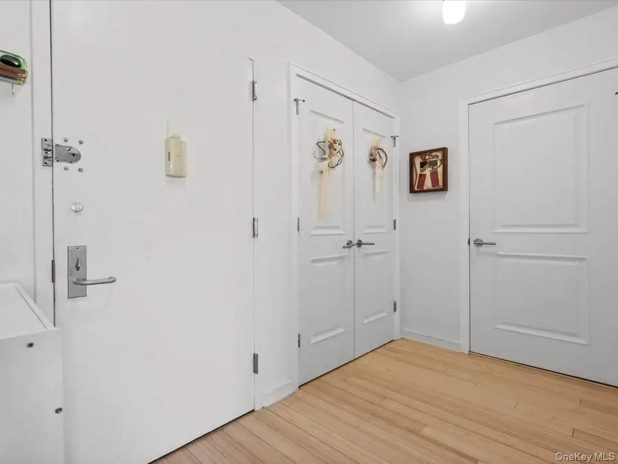 2519 35th Street #4C, Astoria, NY 11103 - #3