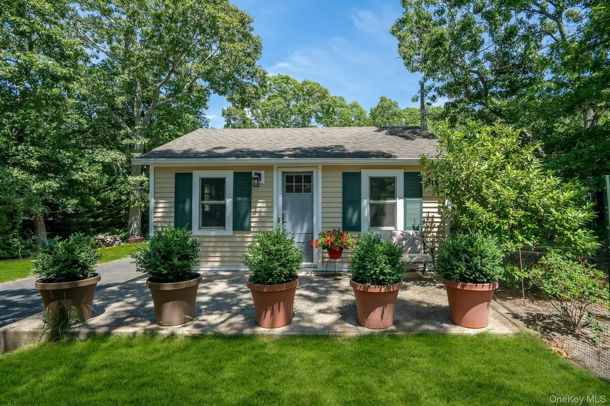 156 Washington Heights Avenue, Hampton Bays, NY 11946 - #1