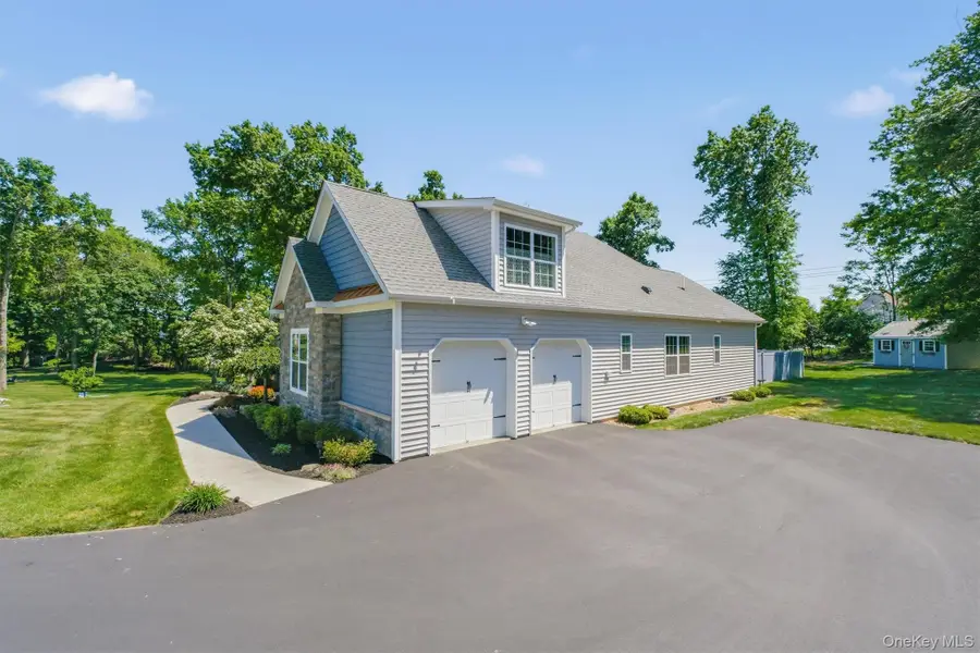 35 Briarwood Lane, New Windsor, NY 12553 - #3