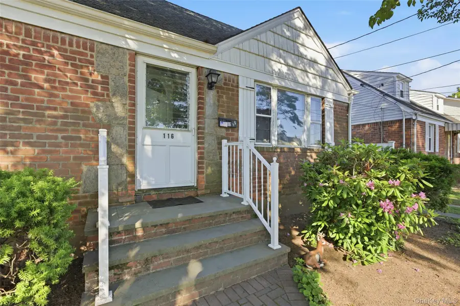 116 Prague Street, Valley Stream, NY 11580 - #3