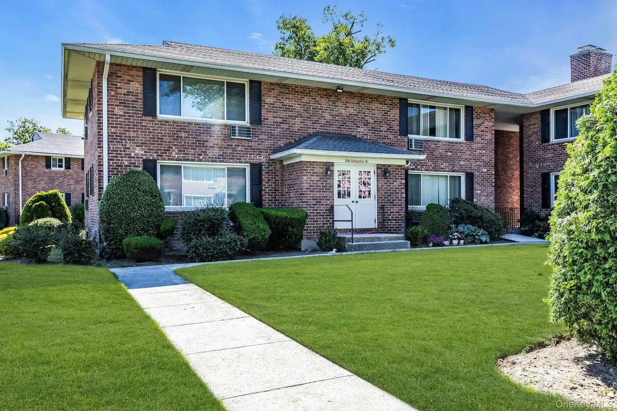 294 Edmunton Drive #k19, North Babylon, NY 11703 - #1