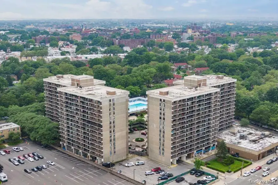 152-18 Union Turnpike #7 P, Flushing, NY 11367 - #2