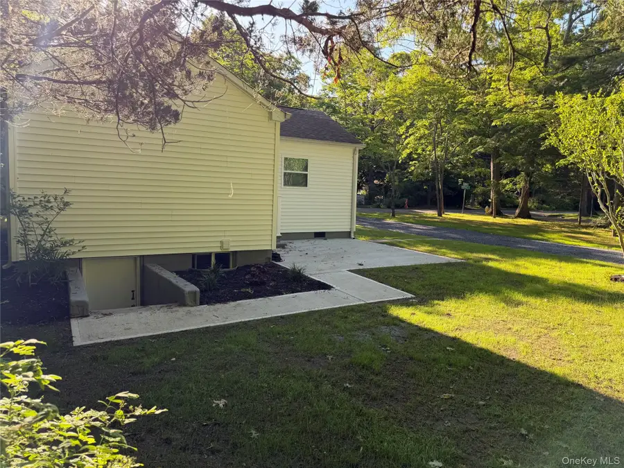 40 Fulton Avenue, Mastic, NY 11950 - #3