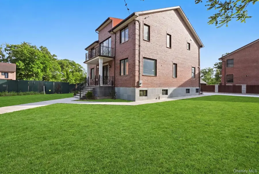 19412 Dunton Avenue, Hollis, NY 11423 - #2