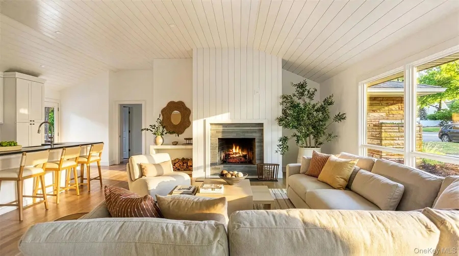 675 Dicks Point Road, Cutchogue, NY 11935 - #3