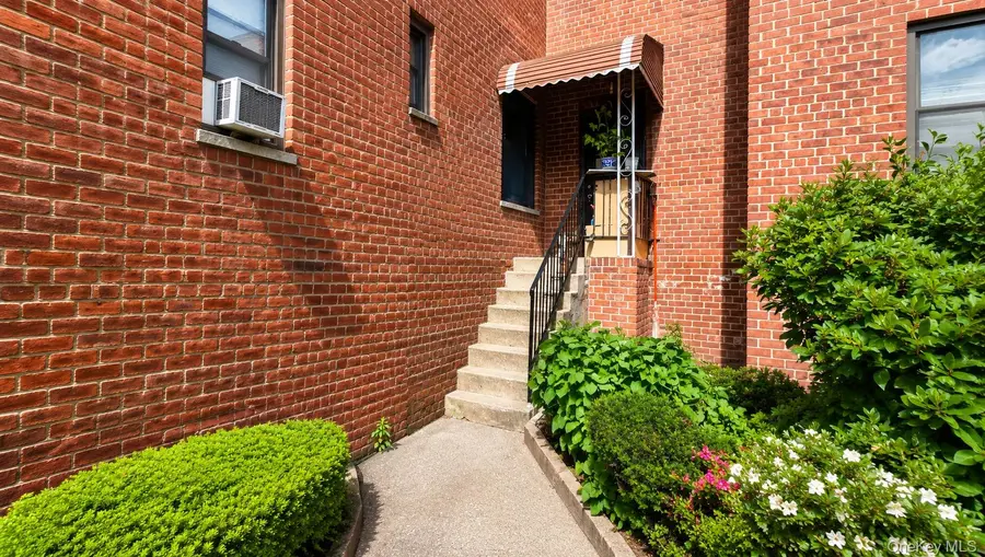 11 Bronx River Road #1M, Yonkers, NY 10704 - #3