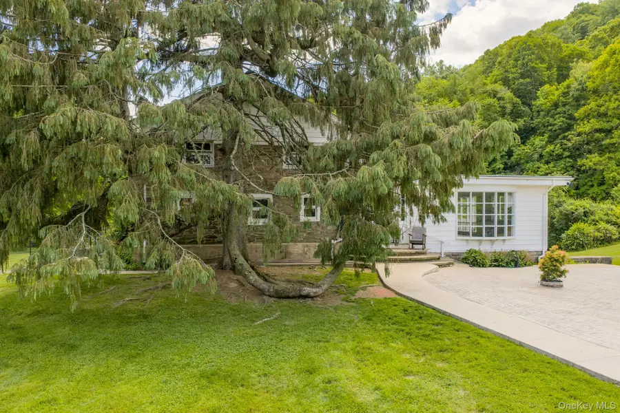 140 Station Road, Kingston, NY 12401 - #2