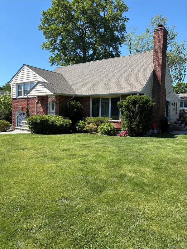 3 Carolyn Place, Bronxville, NY 10708