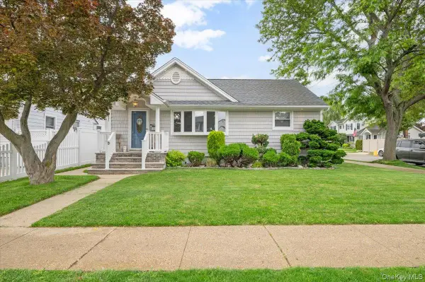 58 Myers Avenue, Hicksville, NY 11801