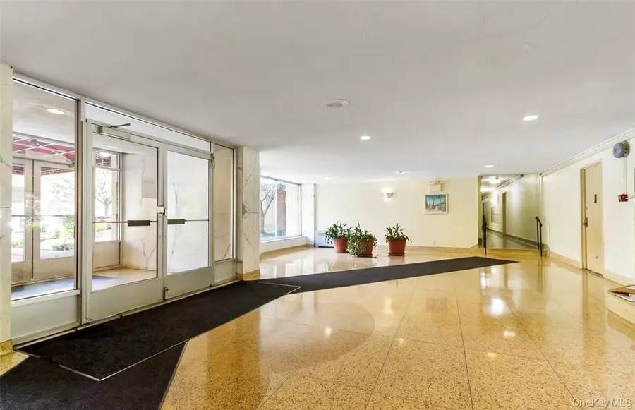 3 Sadore Lane #3G, Yonkers, NY 10710 - #2