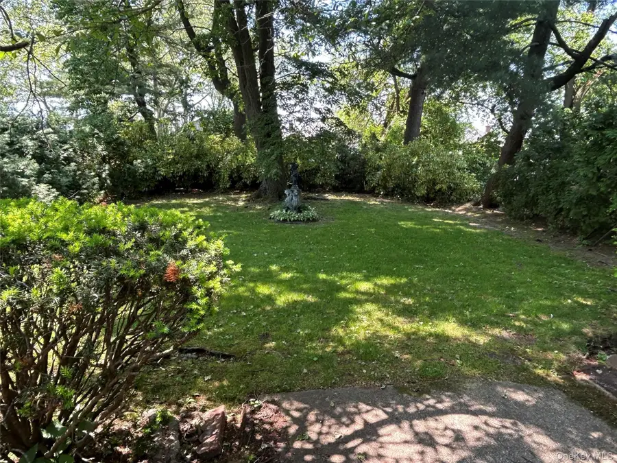 79 Marcus Avenue, New Hyde Park, NY 11040 - #2