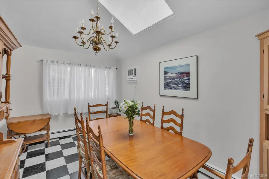 386 Harrison Avenue, Massapequa, NY 11758 - #2