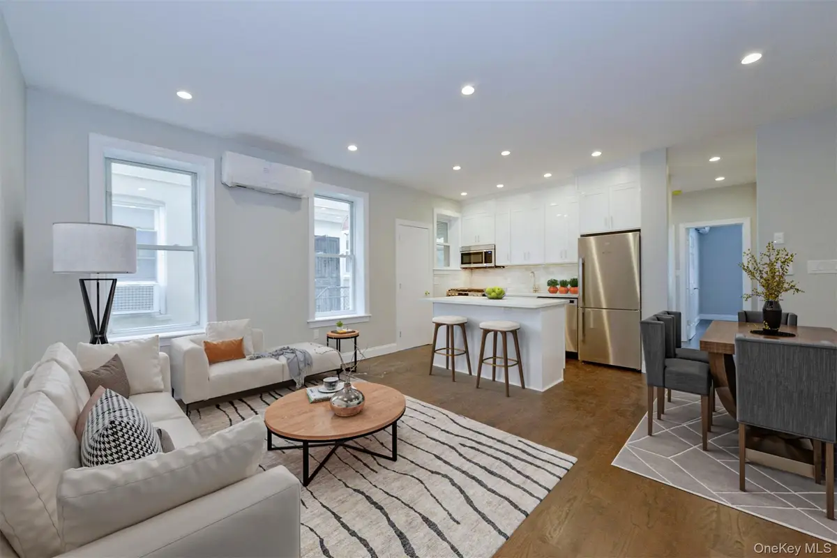 2370 26th Street #3 Family, Astoria, NY 11105 - #1