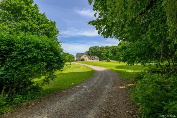 1530 River Road, West Coxsackie, NY 12124