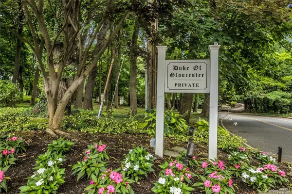 22 Duke Of Gloucest, Manhasset, NY 11030