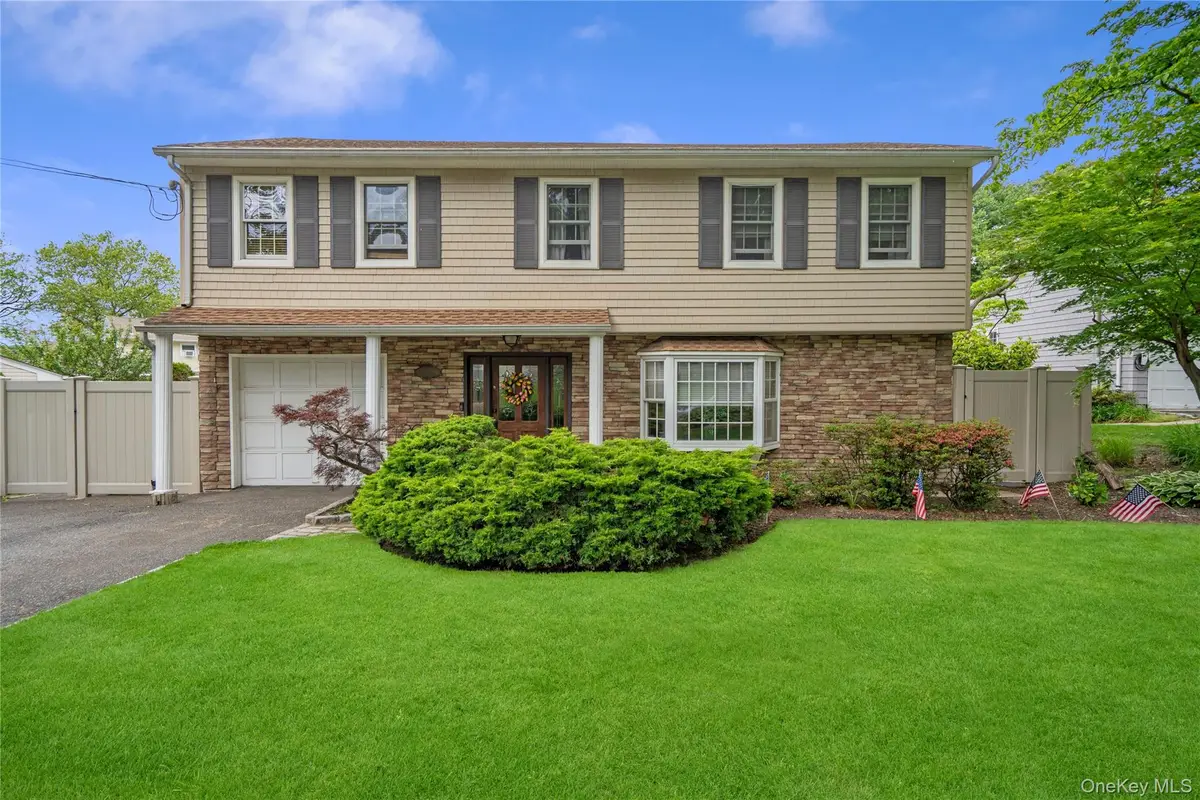 11 Edison Drive, Huntington Station, NY 11746 - #1