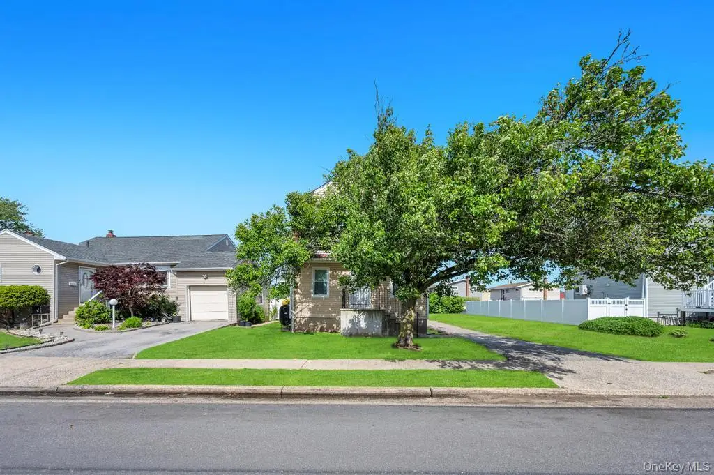 573 Miller Avenue, Freeport, NY 11520 - #1