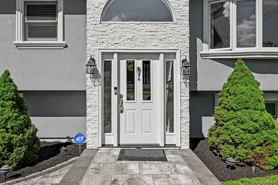 61 Friendly Road, Mahopac, NY 10541 - #2