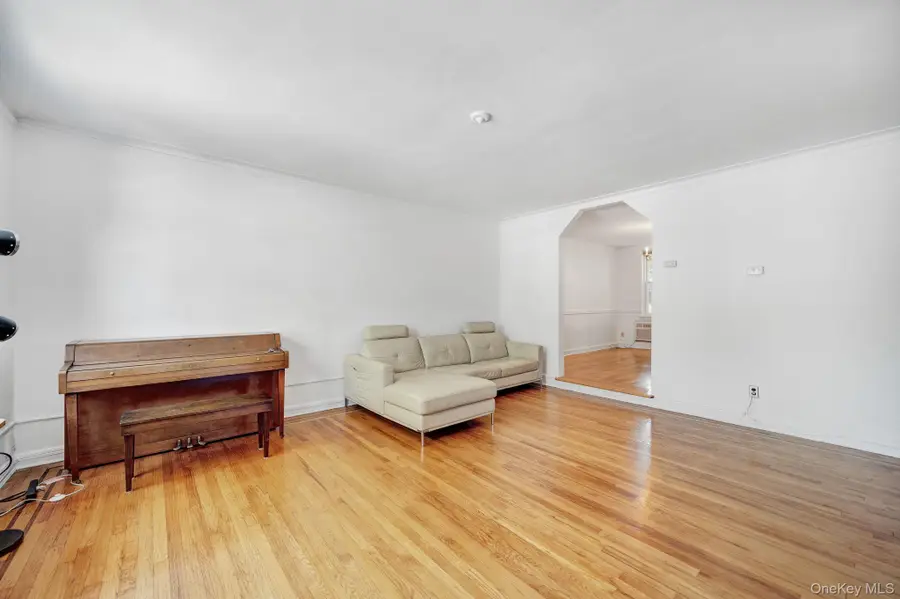 1945 Paulding Avenue, Bronx, NY 10462 - #3