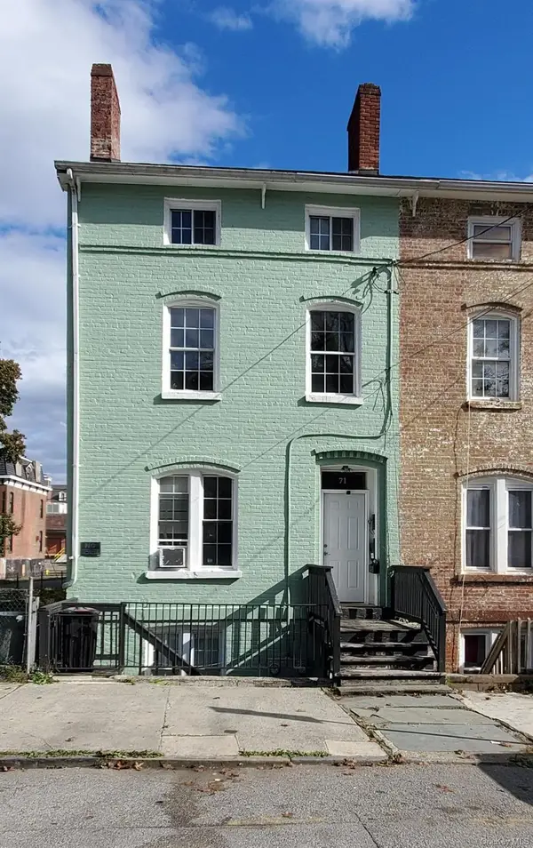 71 Lander Street, Newburgh, NY 12550