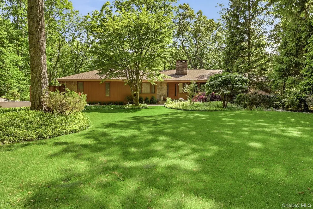 12 Tallwoods Road, Armonk, NY 10504 - #1