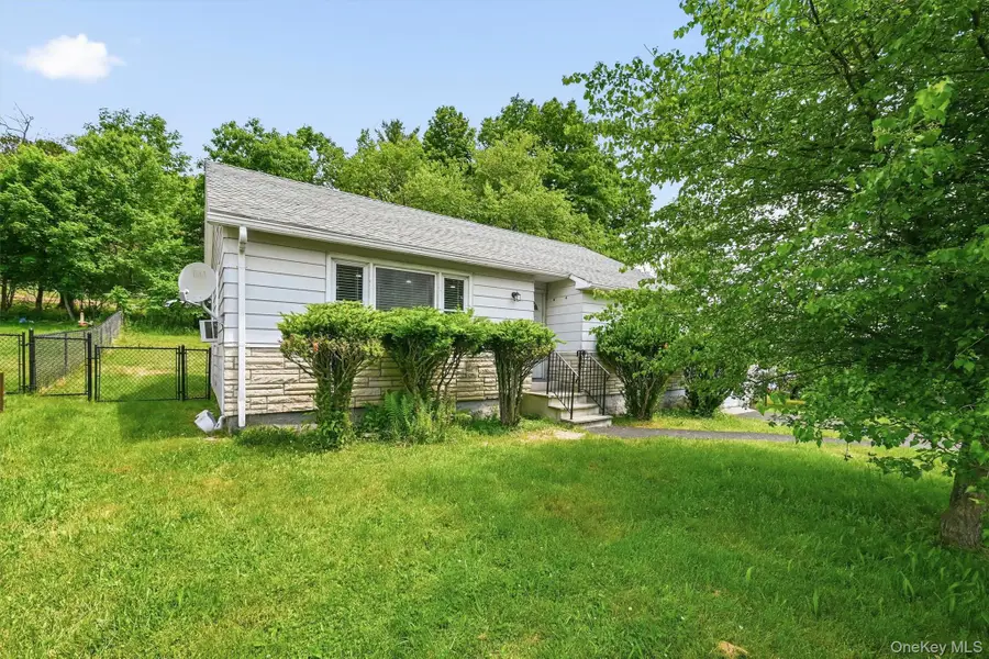 21 Hillside Avenue, Woodbourne, NY 12788 - #2