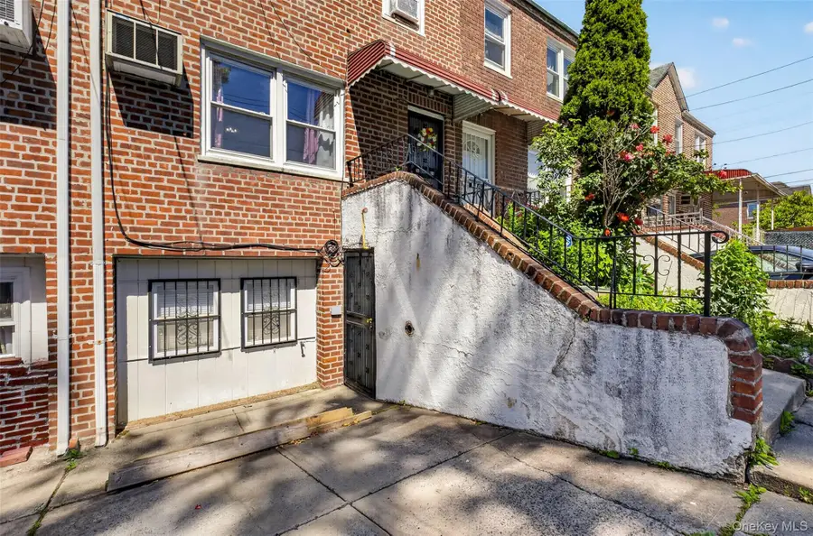 7008 165th Street, Fresh Meadows, NY 11365 - #2