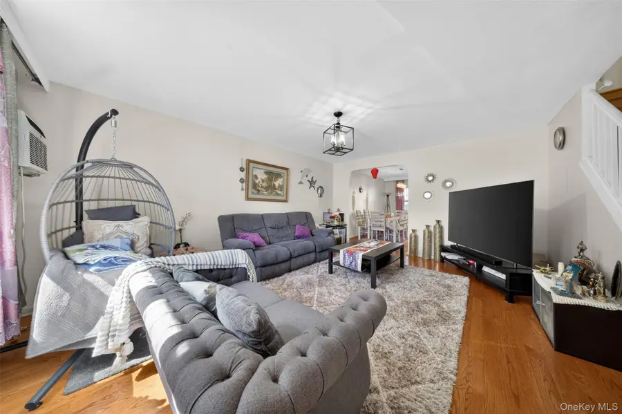 7008 165th Street, Fresh Meadows, NY 11365 - #3
