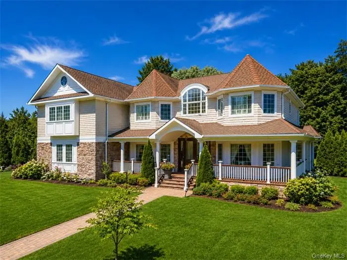 78 Swan Court, East Hills, NY 11576 - #1