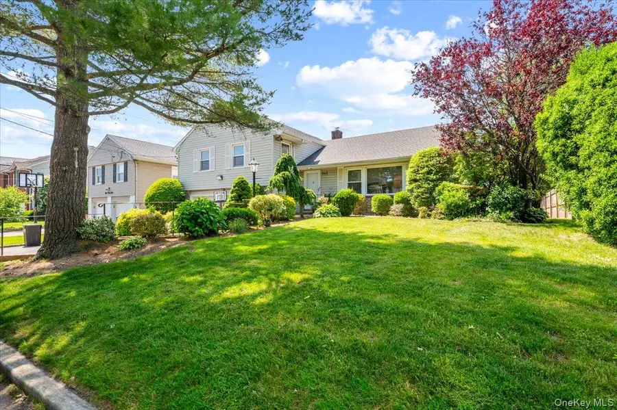 842 Fiske Street, Woodmere, NY 11598 - #2
