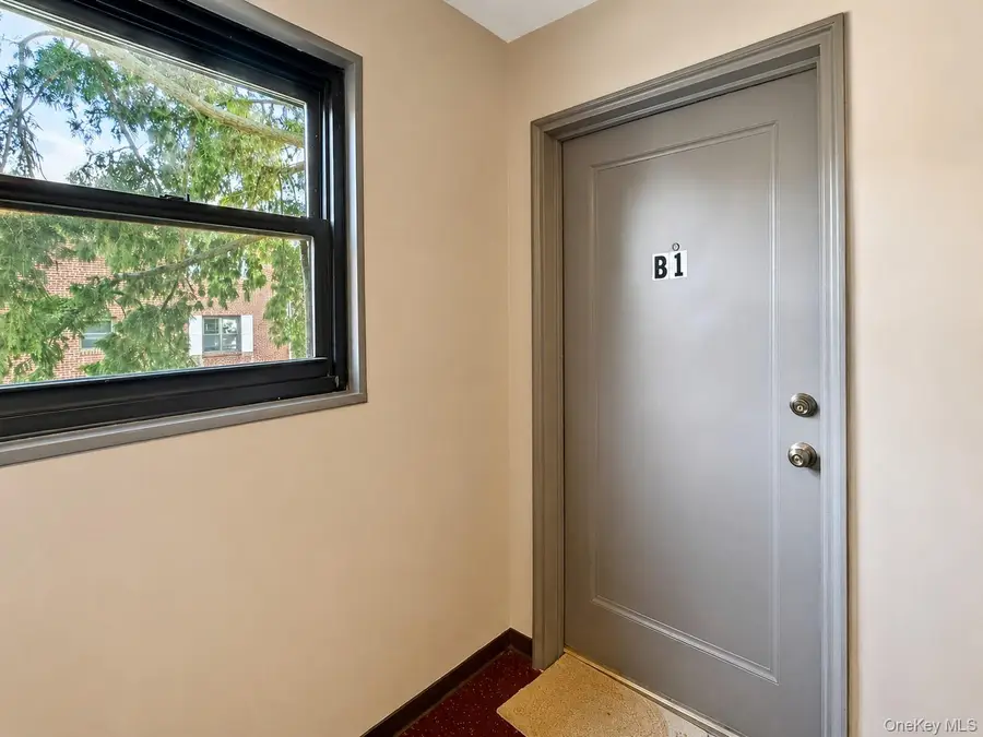 125 Park Avenue #B1, Amityville, NY 11701 - #3