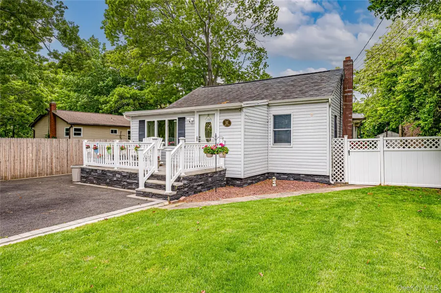122 Church Drive, Mastic Beach, NY 11951 - #2