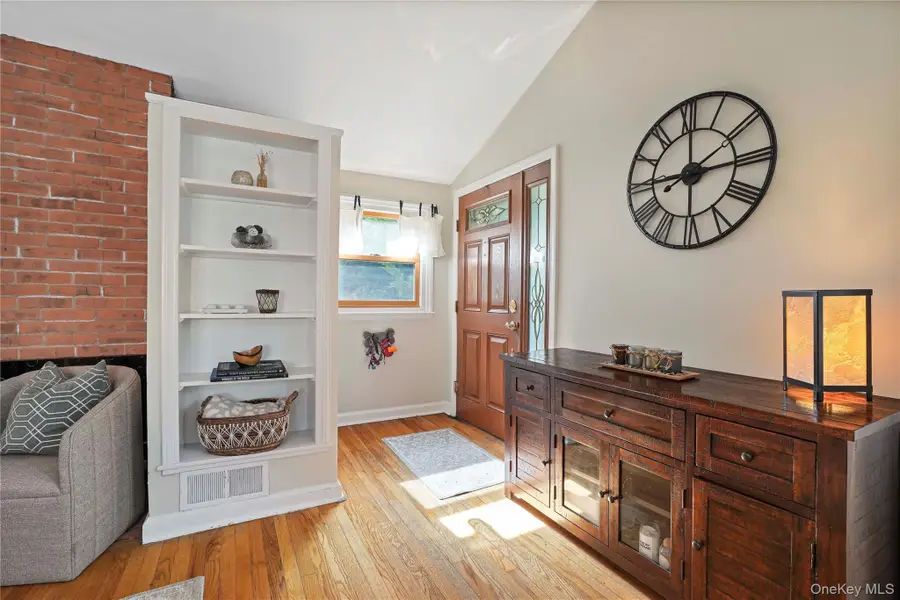 61 Ridgewood Drive, Pleasantville, NY 10570 - #3