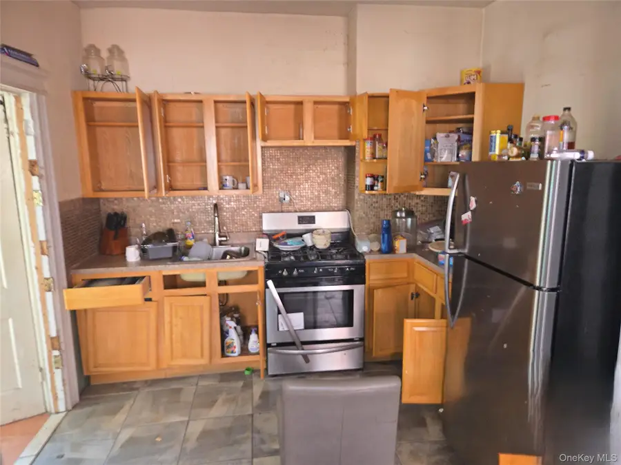 580 Chester Street, Brooklyn, NY 11212 - #3