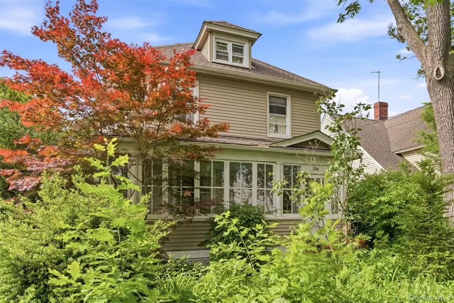 149 Maple Avenue, Westbury, NY 11590 - #2